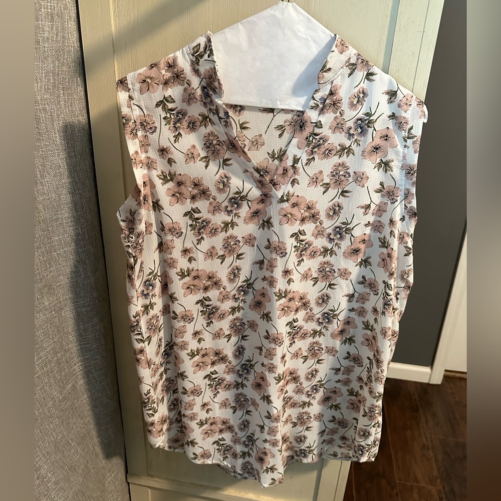 Women’s dress tank